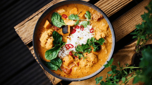 Enjoy the traditions Cuisine made by the Local experts